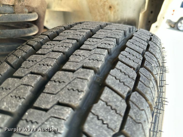 image for item ML9078 1998 Ford Club Wagon  handicap accessible van