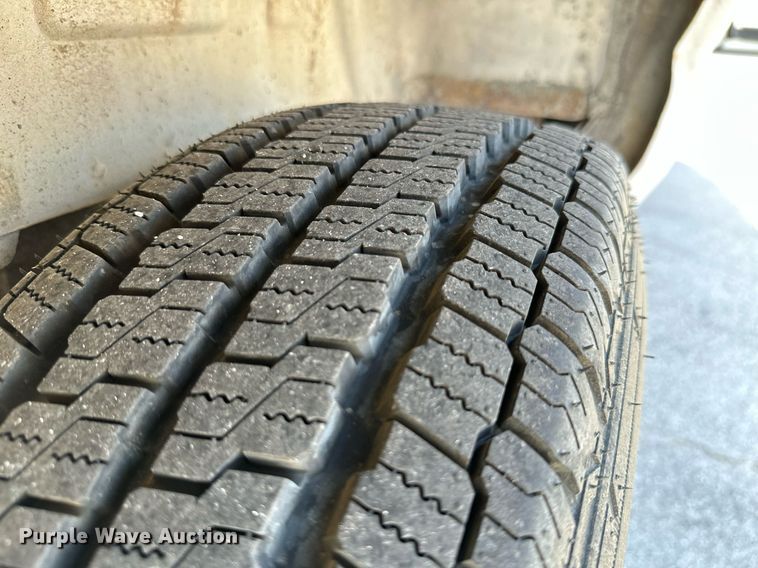 image for item ML9078 1998 Ford Club Wagon  handicap accessible van