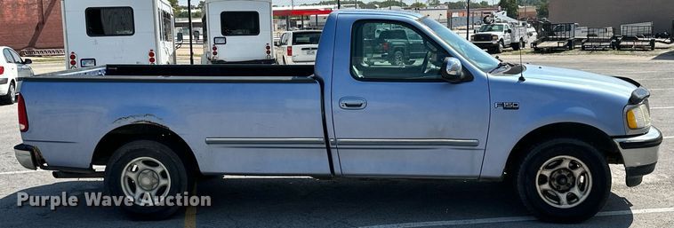 image for item ML9079 1997 Ford F150  pickup truck