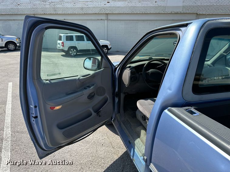 image for item ML9079 1997 Ford F150  pickup truck