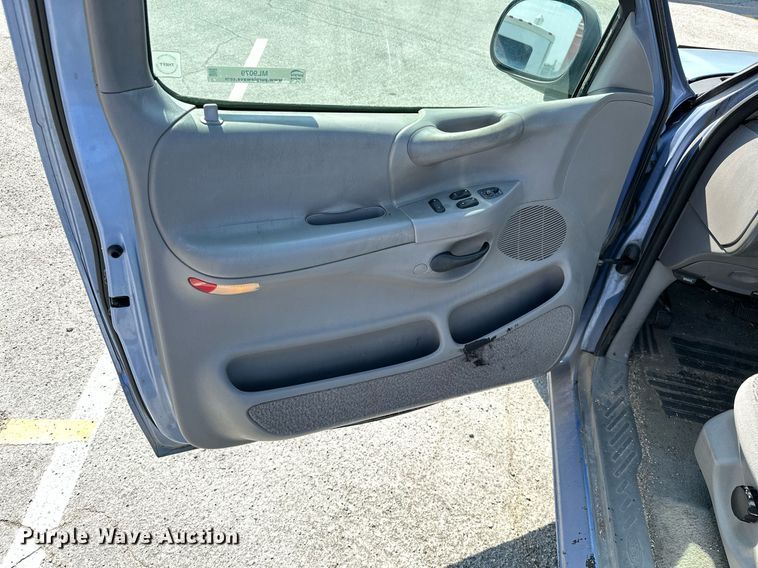 image for item ML9079 1997 Ford F150  pickup truck