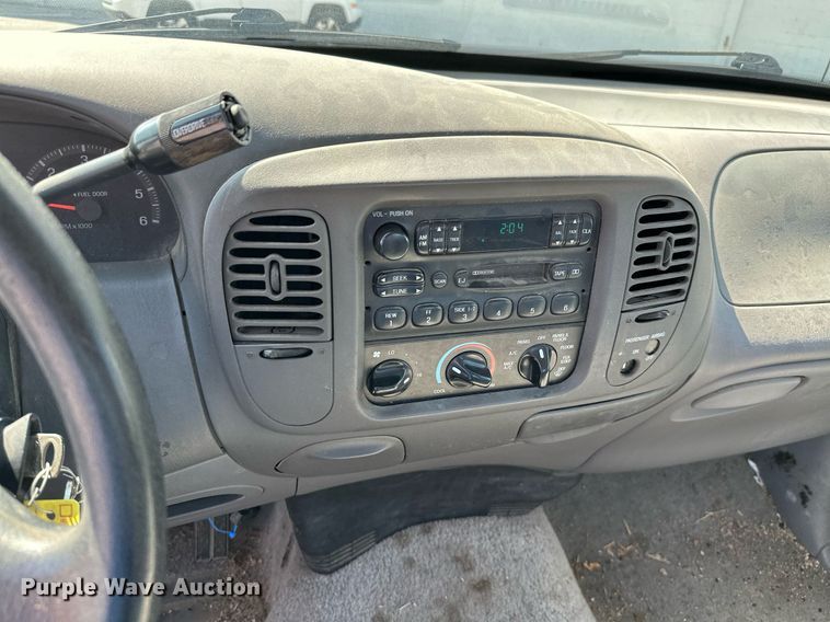 image for item ML9079 1997 Ford F150  pickup truck