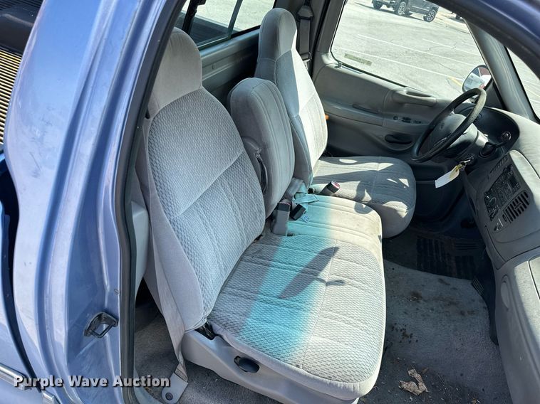 image for item ML9079 1997 Ford F150  pickup truck