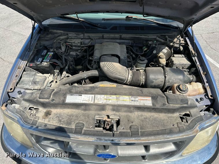 image for item ML9079 1997 Ford F150  pickup truck