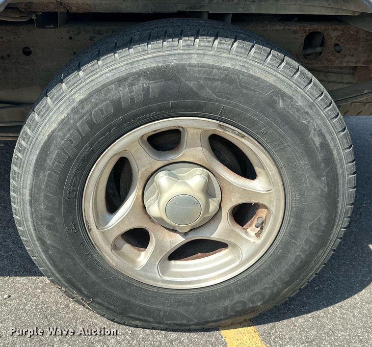 image for item ML9079 1997 Ford F150  pickup truck