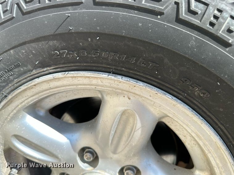 image for item ML9095 1997 Mazda B4000  pickup truck