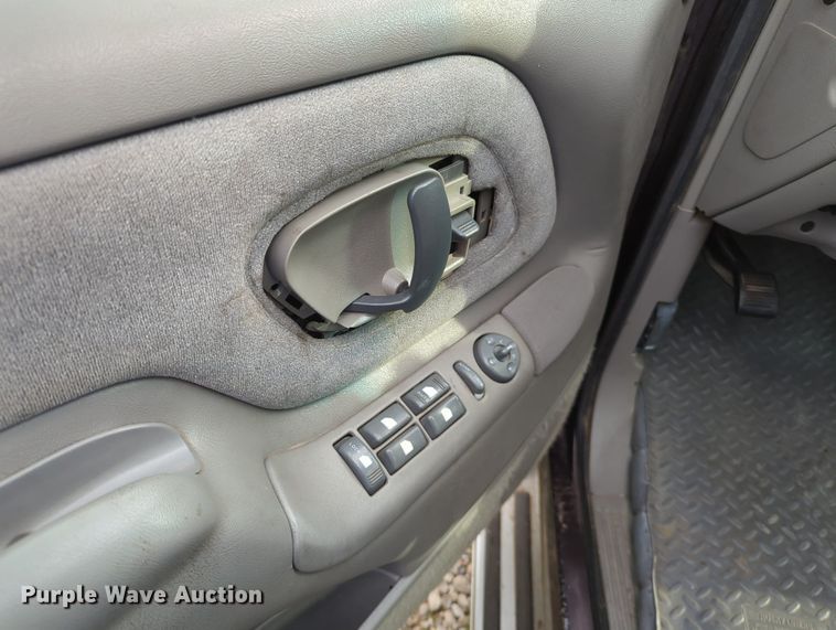 image for item MO9029 1996 Chevrolet Suburban  SUV