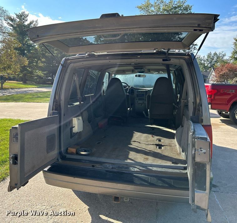 image for item MO9047 1999 Chevrolet Astro  van