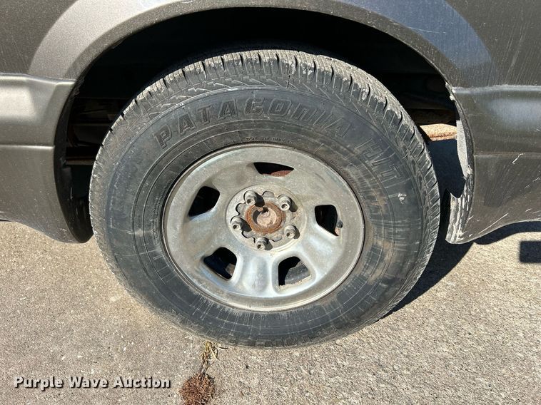 image for item MO9047 1999 Chevrolet Astro  van