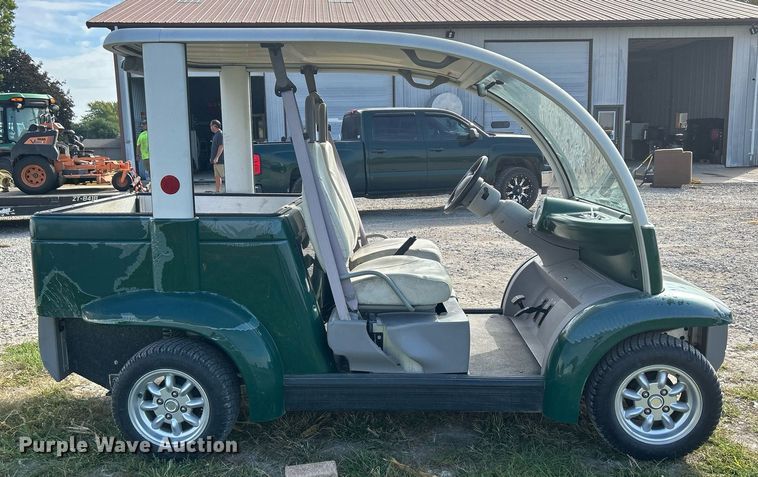 image for item MO9048 2002 Ford Think Neighbor  utility vehicle