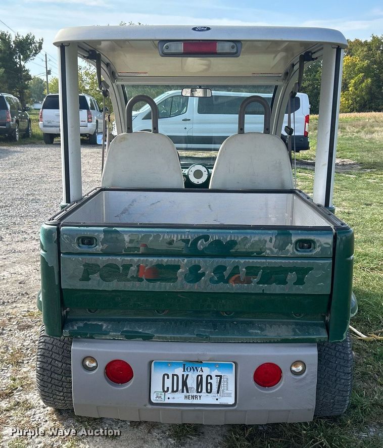 image for item MO9048 2002 Ford Think Neighbor  utility vehicle