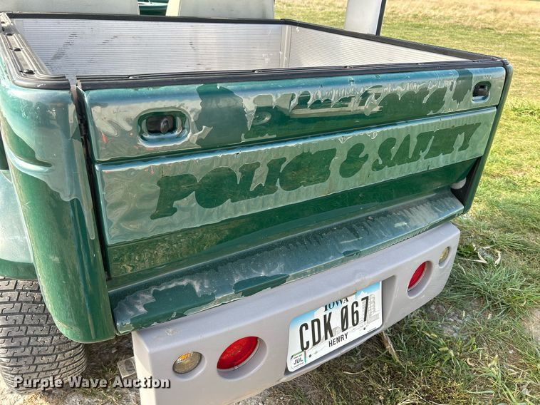 image for item MO9048 2002 Ford Think Neighbor  utility vehicle