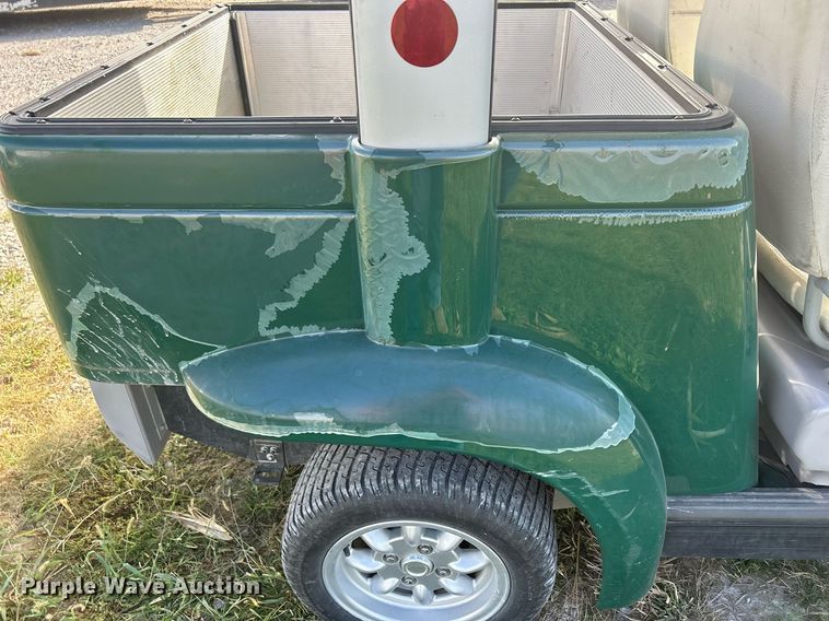 image for item MO9048 2002 Ford Think Neighbor  utility vehicle