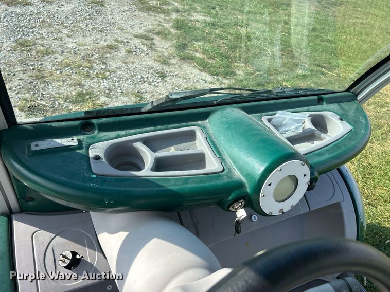 image for item MO9048 2002 Ford Think Neighbor  utility vehicle