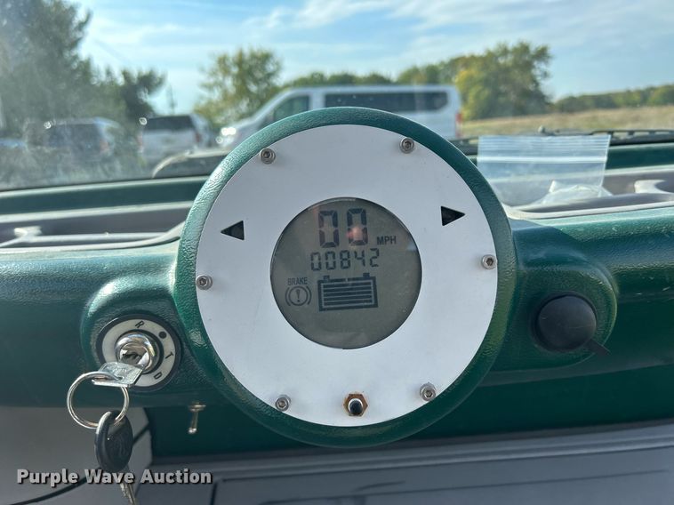 image for item MO9048 2002 Ford Think Neighbor  utility vehicle