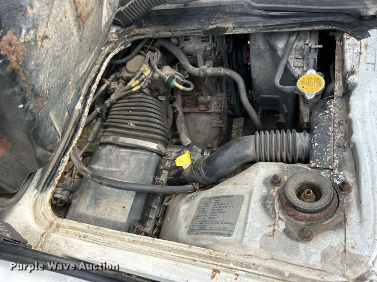 image for item MO9049 1992 Mitsubishi  mini truck