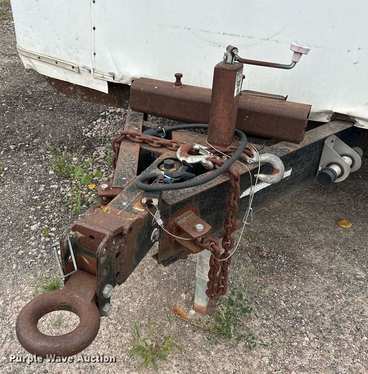 image for item MQ9397 1993 Haulmark  enclosed cargo trailer