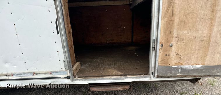 image for item MQ9397 1993 Haulmark  enclosed cargo trailer