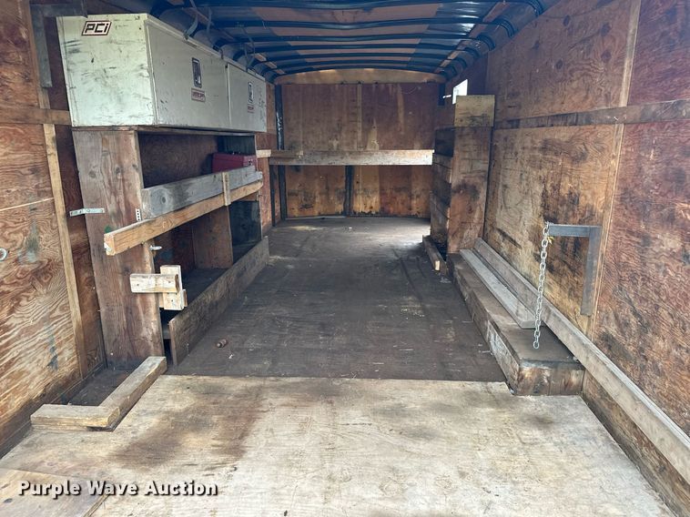 image for item MQ9397 1993 Haulmark  enclosed cargo trailer