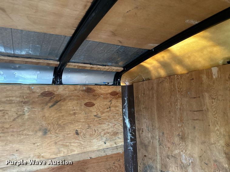 image for item MQ9397 1993 Haulmark  enclosed cargo trailer