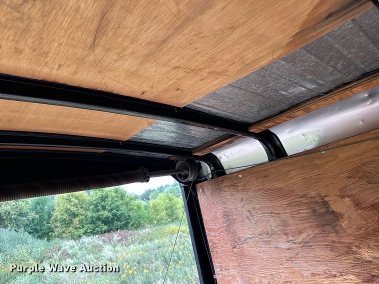 image for item MQ9397 1993 Haulmark  enclosed cargo trailer