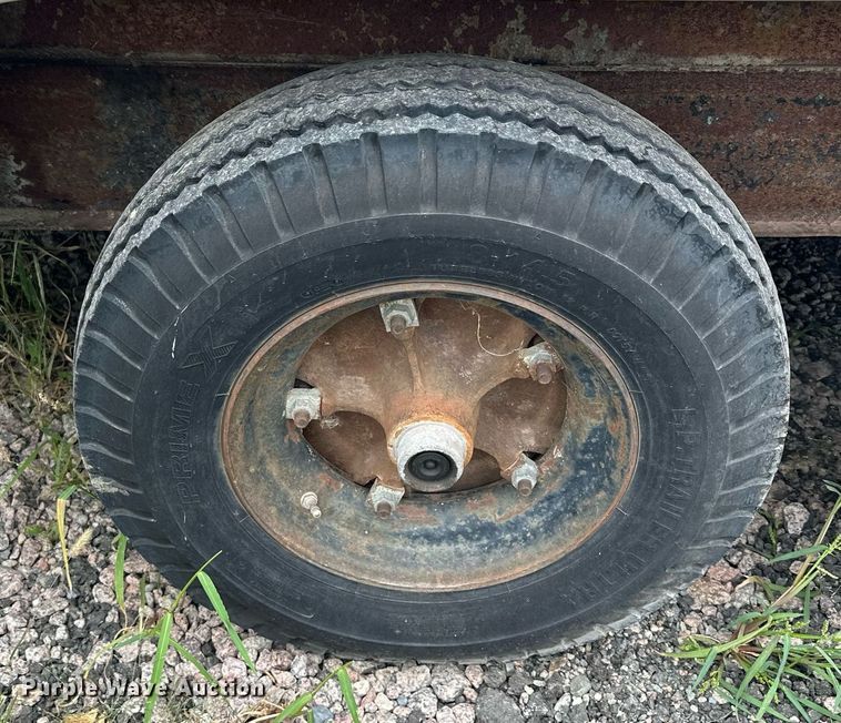 image for item MQ9397 1993 Haulmark  enclosed cargo trailer