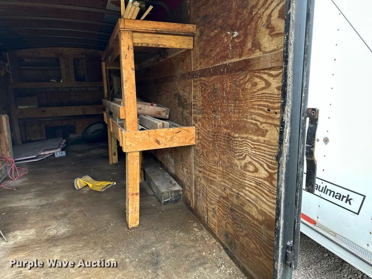 image for item MQ9398 1992 Haulmark  enclosed cargo trailer