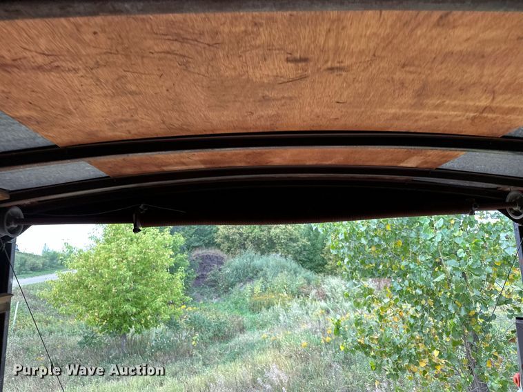 image for item MQ9398 1992 Haulmark  enclosed cargo trailer