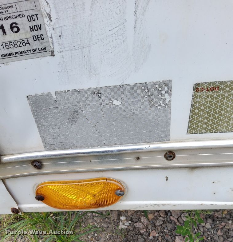 image for item MQ9398 1992 Haulmark  enclosed cargo trailer