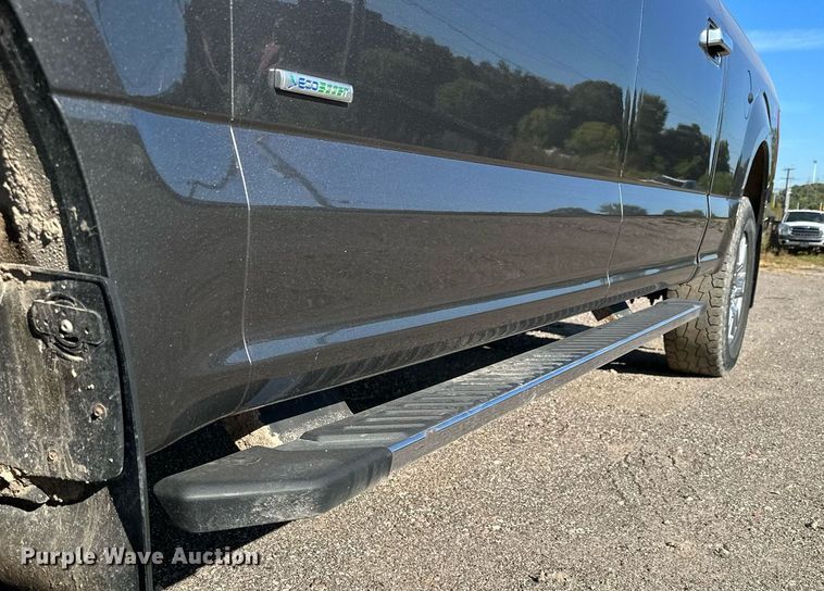 image for item MQ9443 2017 Ford F150  SuperCrew pickup truck