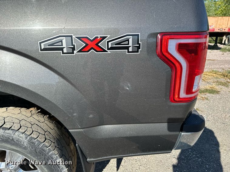 image for item MQ9443 2017 Ford F150  SuperCrew pickup truck