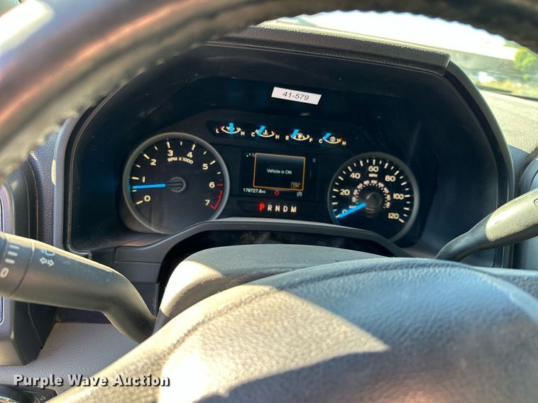 image for item MQ9443 2017 Ford F150  SuperCrew pickup truck