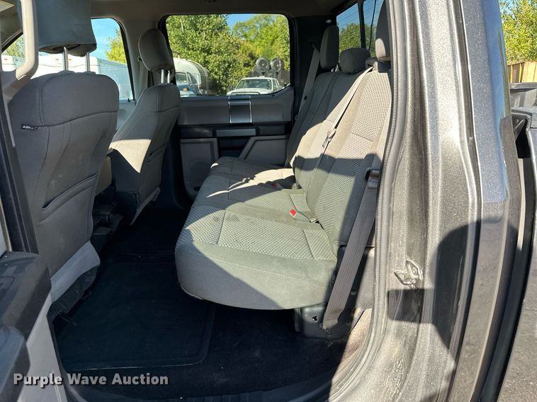 image for item MQ9443 2017 Ford F150  SuperCrew pickup truck