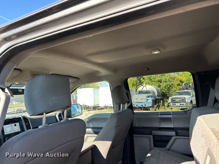 image for item MQ9443 2017 Ford F150  SuperCrew pickup truck