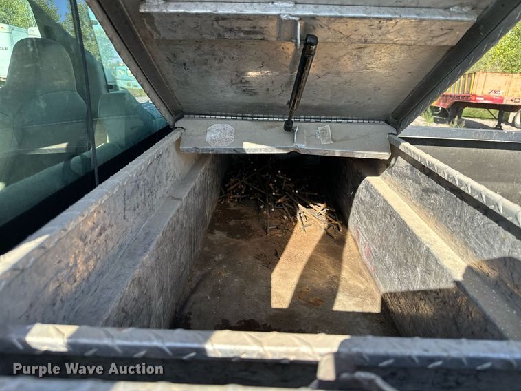 image for item MQ9444 2008 Ford F350 Super Duty  SuperCab pickup truck