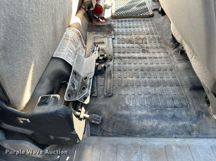 image for item MQ9444 2008 Ford F350 Super Duty  SuperCab pickup truck