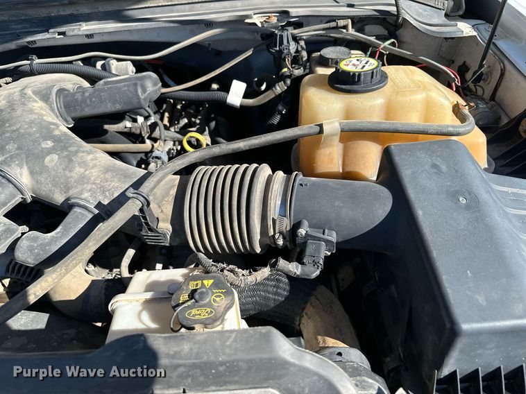 image for item MQ9444 2008 Ford F350 Super Duty  SuperCab pickup truck