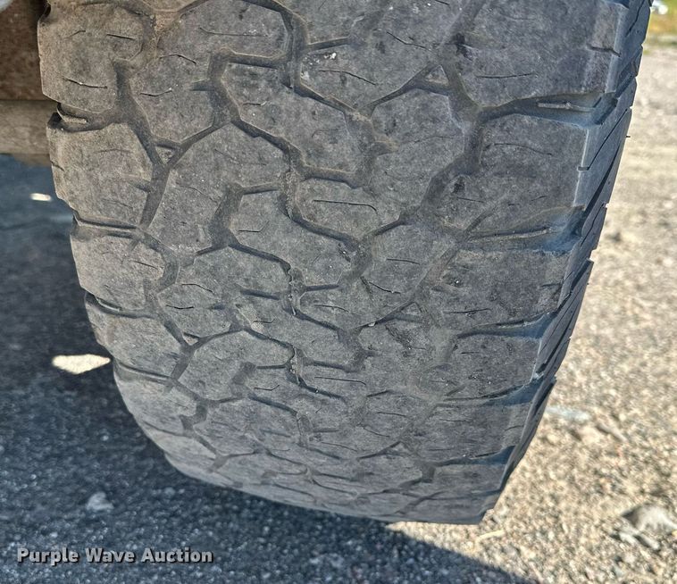 image for item MQ9444 2008 Ford F350 Super Duty  SuperCab pickup truck