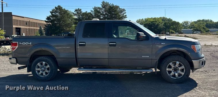 image for item MQ9445 2013 Ford F150  SuperCrew pickup truck