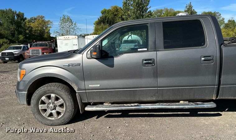 image for item MQ9445 2013 Ford F150  SuperCrew pickup truck