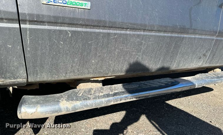 image for item MQ9445 2013 Ford F150  SuperCrew pickup truck