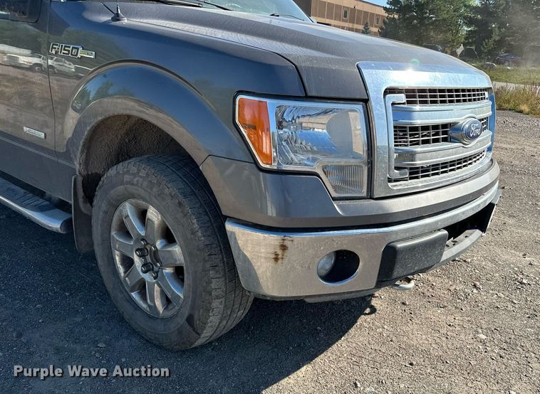 image for item MQ9445 2013 Ford F150  SuperCrew pickup truck