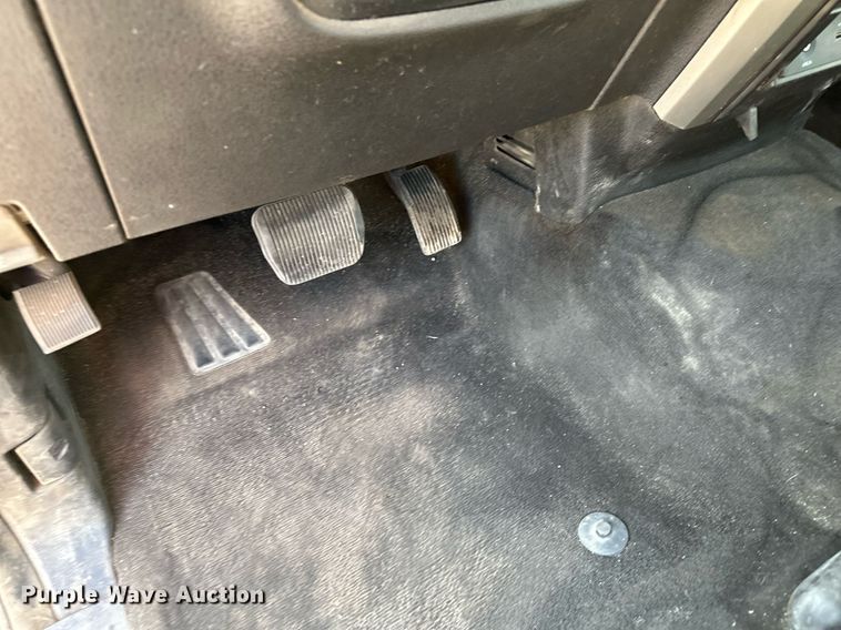 image for item MQ9445 2013 Ford F150  SuperCrew pickup truck