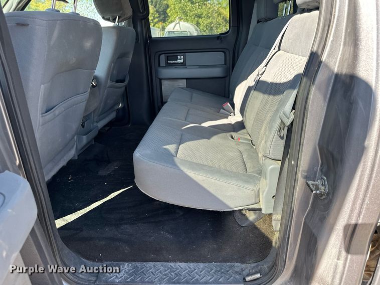 image for item MQ9445 2013 Ford F150  SuperCrew pickup truck