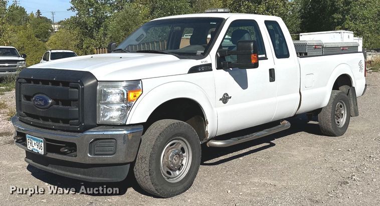image for item MQ9446 2014 Ford F250 Super Duty  SuperCab pickup truck