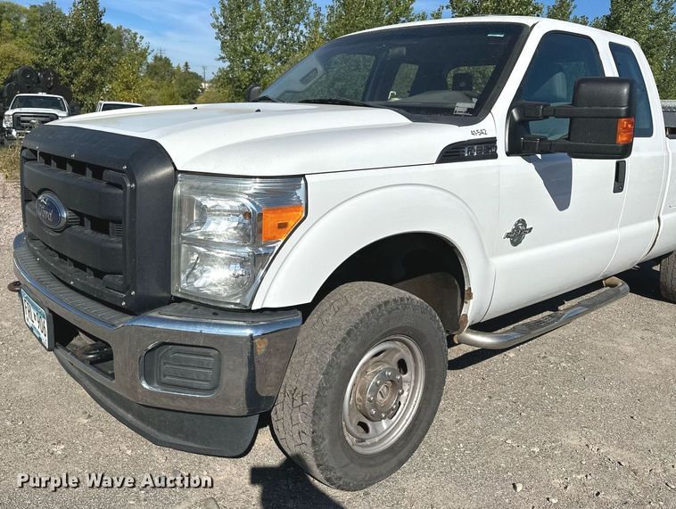 image for item MQ9446 2014 Ford F250 Super Duty  SuperCab pickup truck