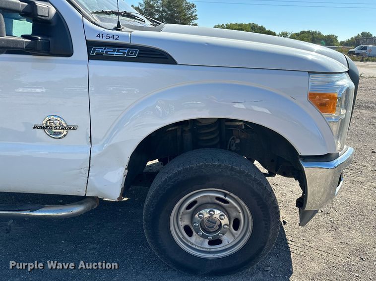 image for item MQ9446 2014 Ford F250 Super Duty  SuperCab pickup truck