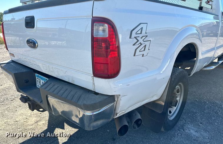 image for item MQ9446 2014 Ford F250 Super Duty  SuperCab pickup truck