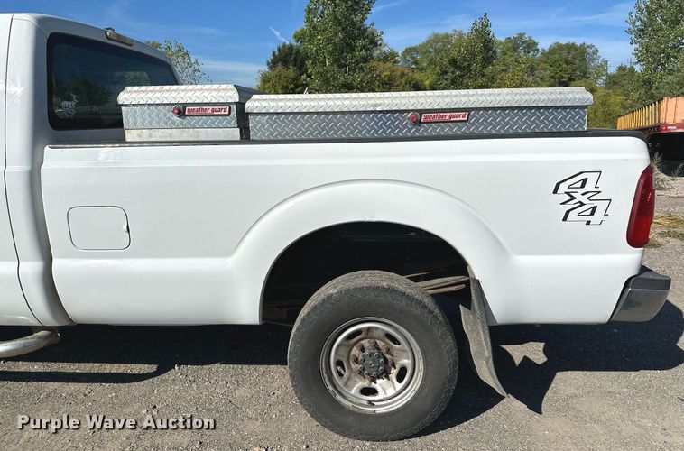 image for item MQ9446 2014 Ford F250 Super Duty  SuperCab pickup truck