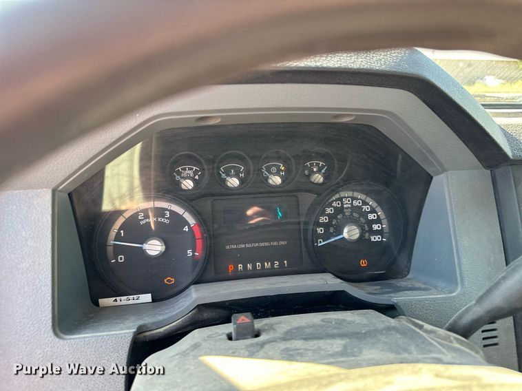 image for item MQ9446 2014 Ford F250 Super Duty  SuperCab pickup truck